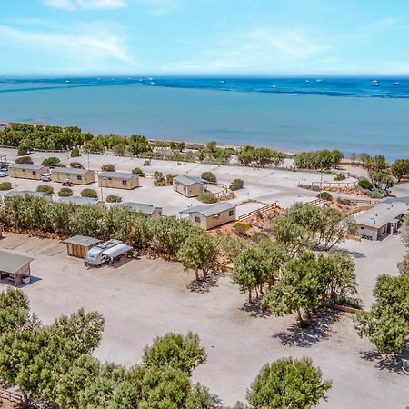 Denham Seaside Caravan Park Exterior foto
