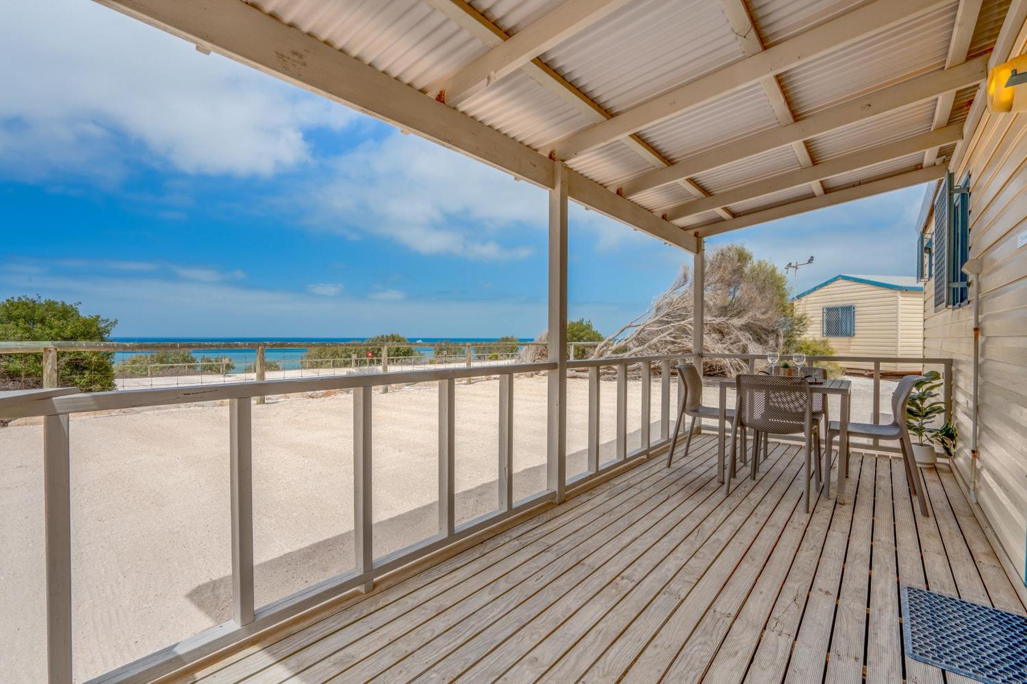 Denham Seaside Caravan Park Exterior foto