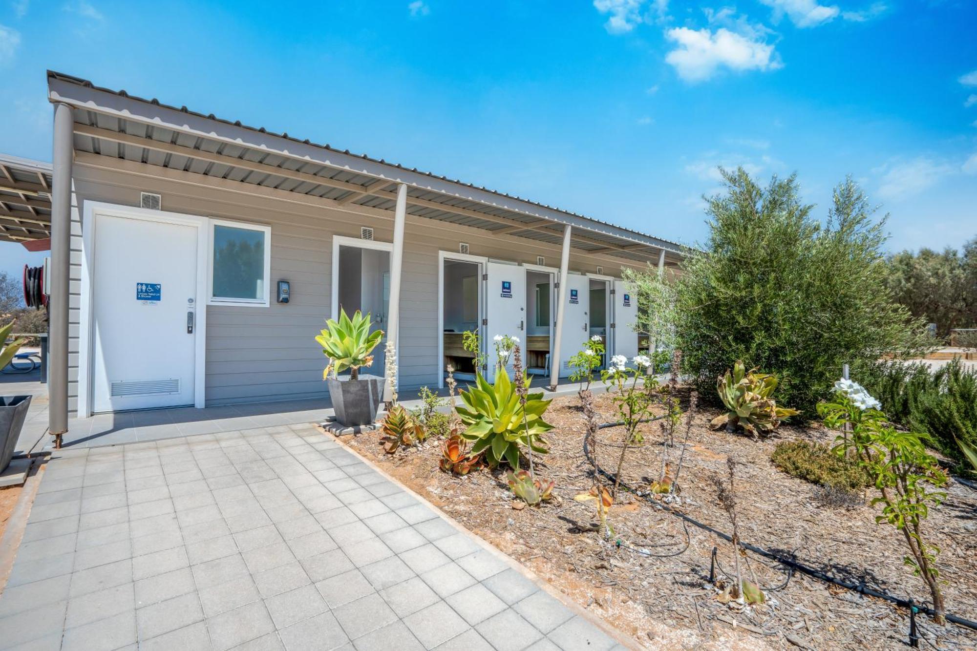Denham Seaside Caravan Park Exterior foto